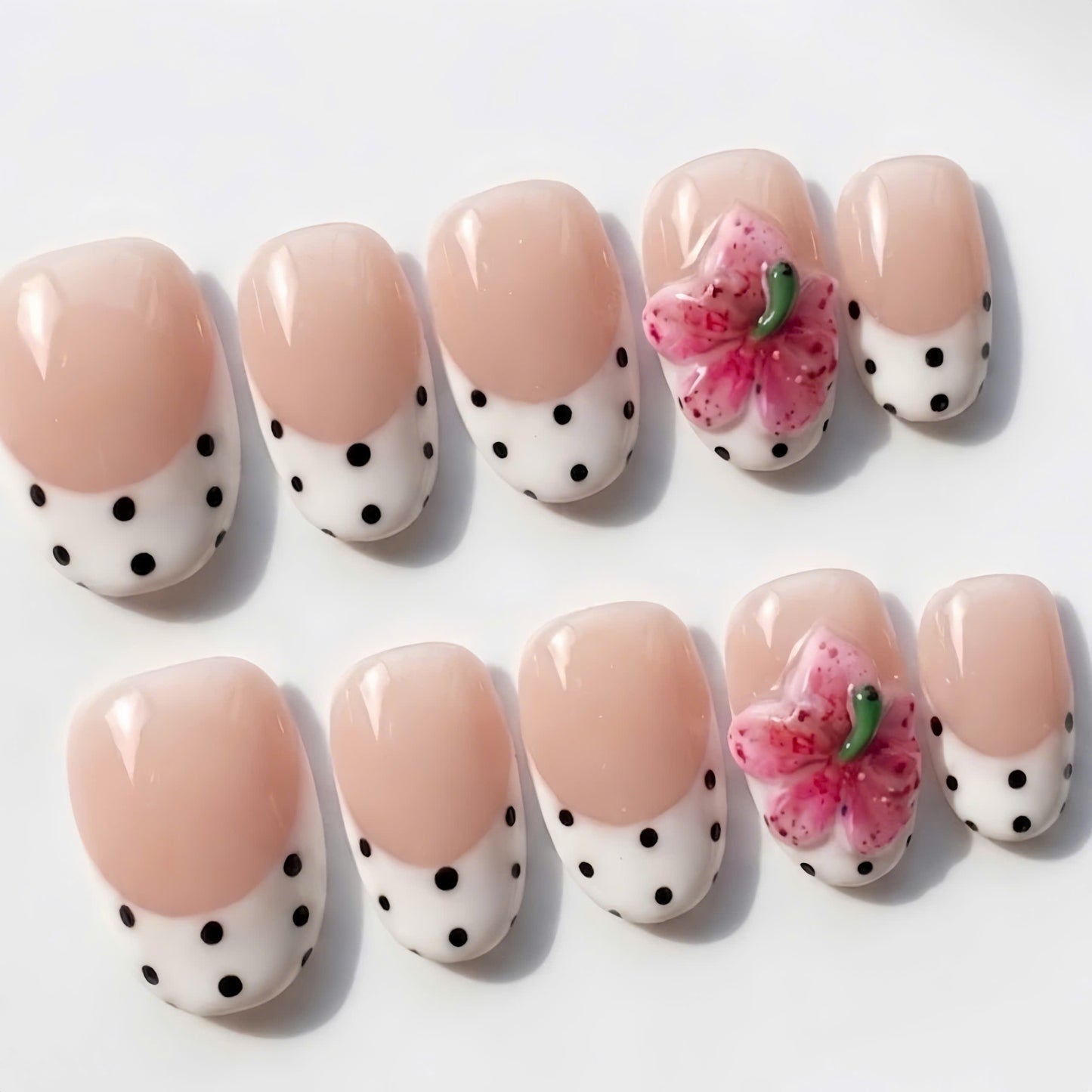 Retro Polka Dot Lily