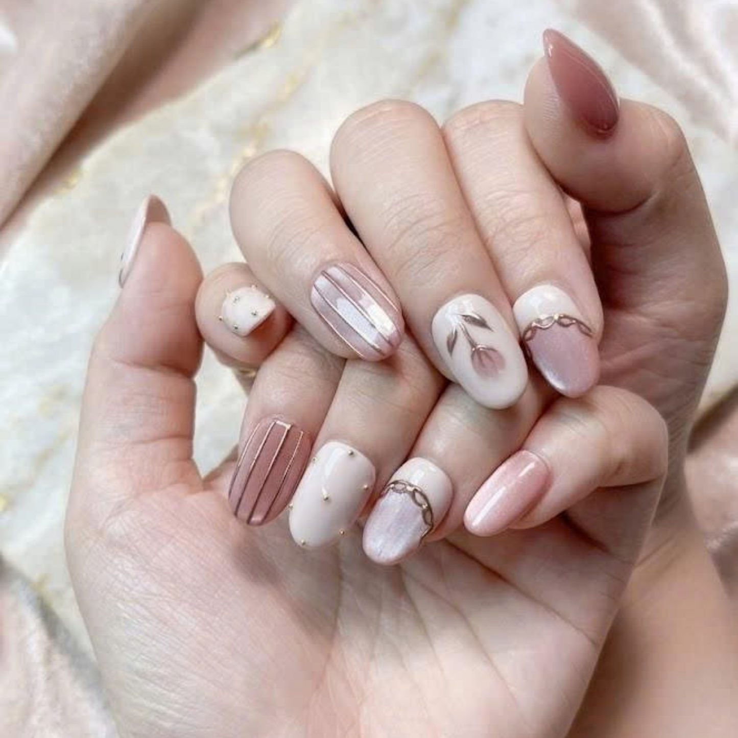 Elegant Ash Pink Grace