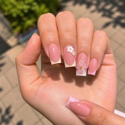 Sweet Retro Polka Bloom