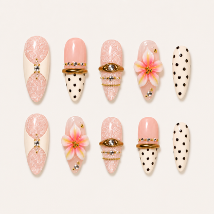 Sweet Retro Polka Bloom